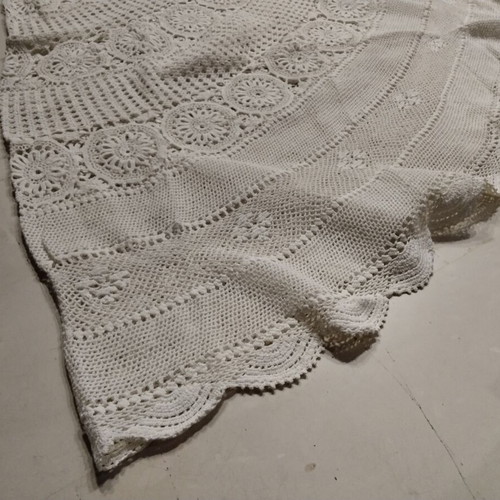 Rotonda handmade white knitted tablecloth 1.90m diameter new