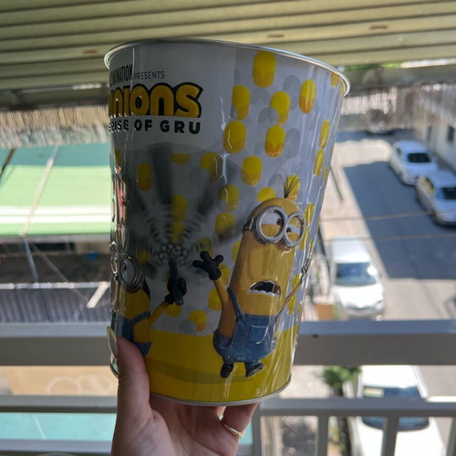 Minions The Rise of Gru Metal Popcorn Bucket like new