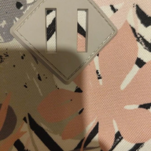 Sentio backpack like new, large size, gray and pink