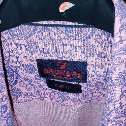 Broker's slimfit shirt Large like new, multicolor with paisley design