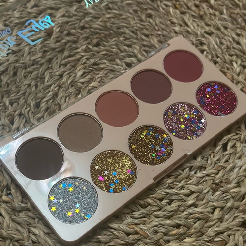 Professional eyeshadow and glitter palette new unused