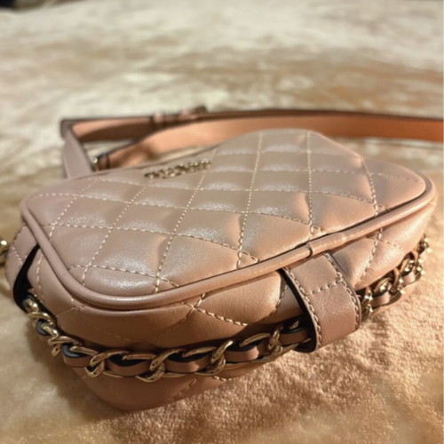 Guess quilted crossbody bag like new, beige and pink