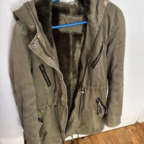Winter jacket used with fur lining green