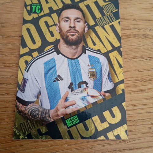 Messi holo card like new