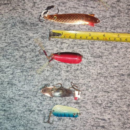 Artificial Fishing Lures Like New