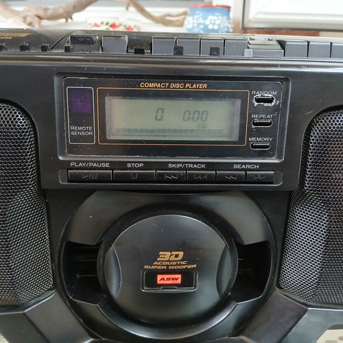 Hitachi Boombox with Dual Cassette Player, Radio and CD Player used