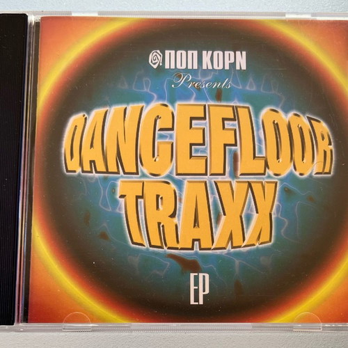 Dancefloor traxx CD used, electronic music collection