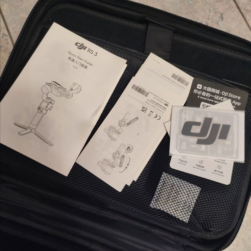 DJI RS 3 Combo Gimbal Stabilizer like new with case