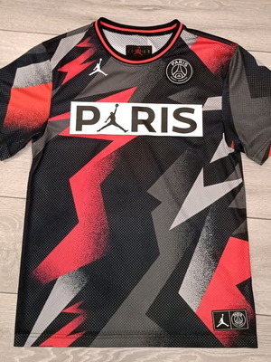 Nike Jordan x PSG mesh μπλούζα μεταχειρισμένη, μέγεθος XS/S