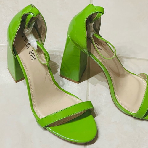 Laura Mode green sandals new size 39