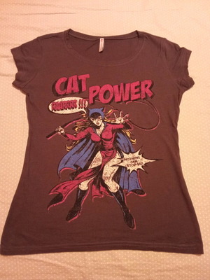 Fishbone T-shirt with super hero print, like new, brown, size S/M