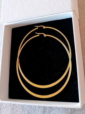 Hoop earrings large stainless steel, gold color, like new