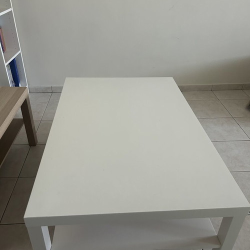Ikea coffee table like new