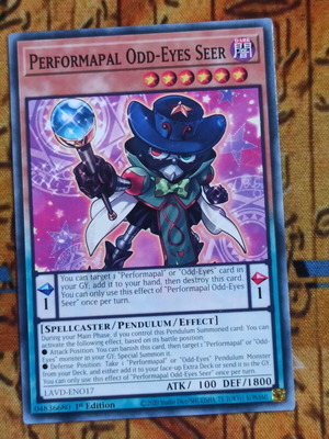 Performapal Odd-Eyes Seer κάρτα Yu-Gi-Oh!