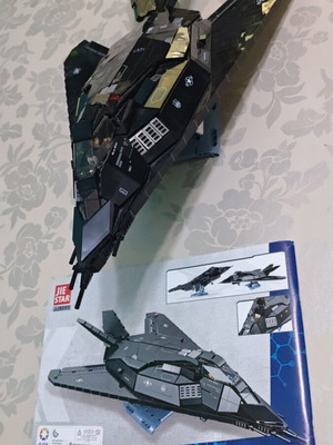 Lockheed F-117A Nighthawk model kit like new, American stealth jet