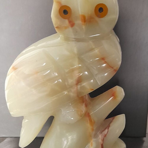 Owl carved in marble used, high-quality craftsmanship