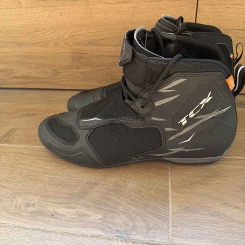 TCX moto shoes