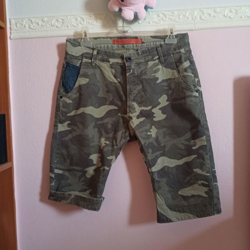 Men's bermuda medium like new, green