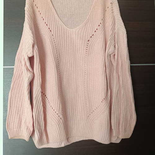 Stradivarius pink pullover like new, wide fit