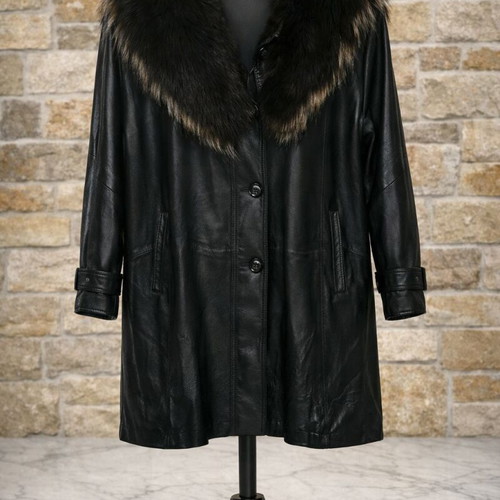Skin To Skin women's leather coat Kastoria like new, dark brown