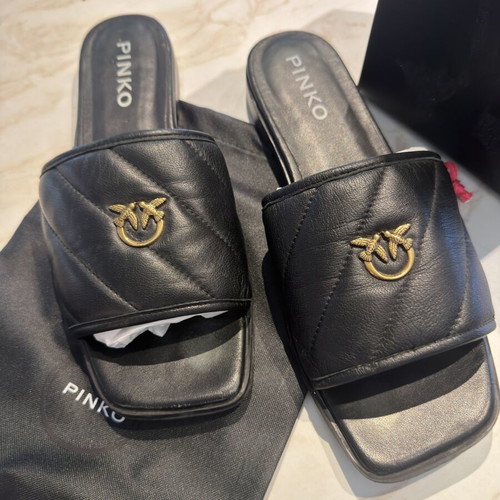 Pinko sandals with dust bag and box, black, size 40