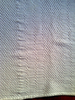 Blanket throw 203x170 like new