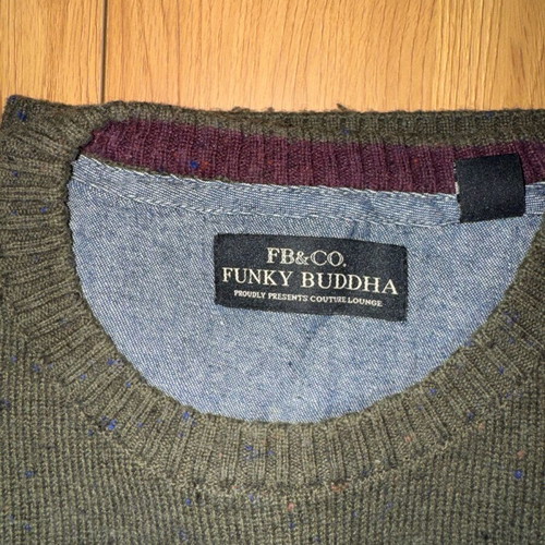 Khaki pullover XL Funky Buddha like new