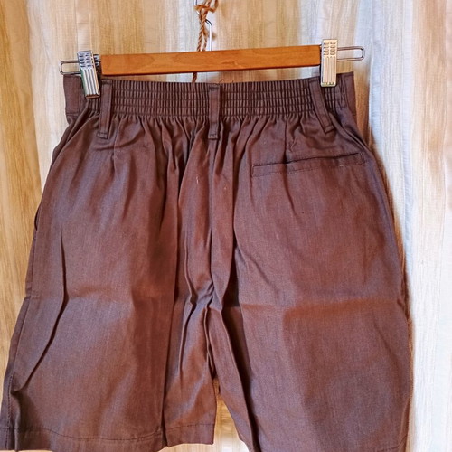 Brown vintage bermuda shorts like new, size M