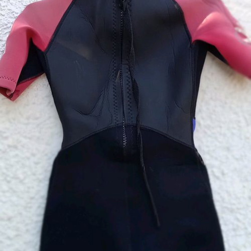 Body Glove neoprene wetsuit for water skiing used, very good condition