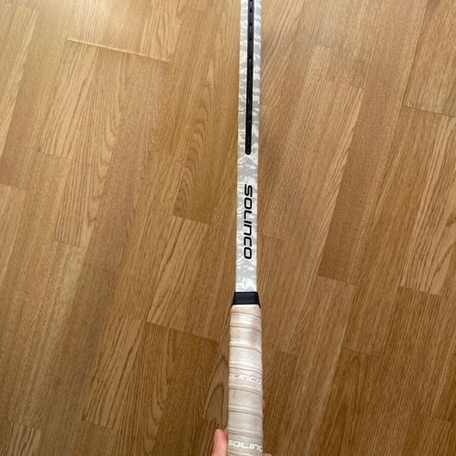 Solinco Whiteout 2025 290gm tennis racket like new