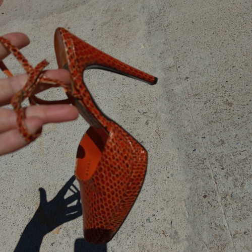 Casadei leather pumps very good condition size 5/38 orange
