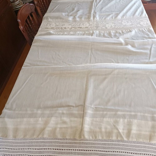 Traditional handmade curtain 220x245 like new