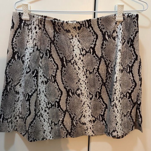 Mini skirt H&M like new, size M 38 10, beige brown
