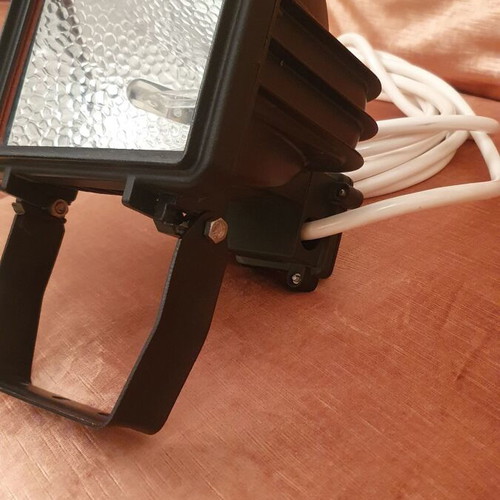 Halogen Floodlight 500W IP54 with Cable and Plug