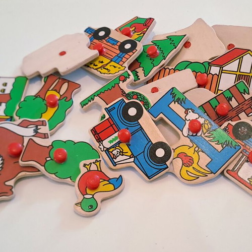 Eichhorn wooden puzzle XL used, 30 pieces, farm theme