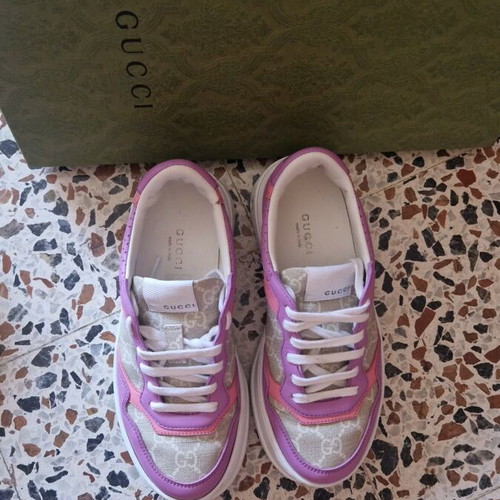 Gucci sneakers beige with lilac and pink details
