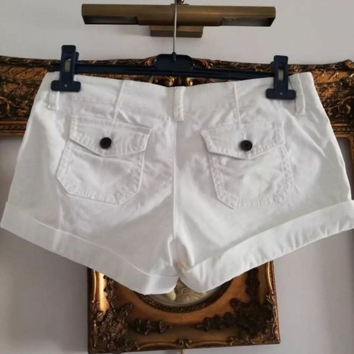 Benetton Vintage Low-Rise Shorts Size S Like New, White Cotton