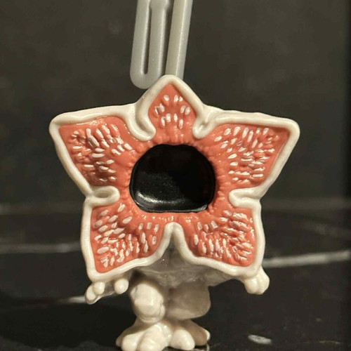 Kinder Joy Stranger Things Demogorgon new
