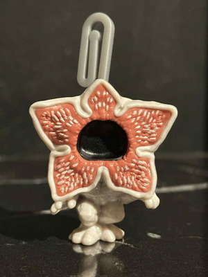 Kinder Joy Stranger Things Demogorgon new