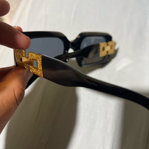 Women's sunglasses new with gold details
