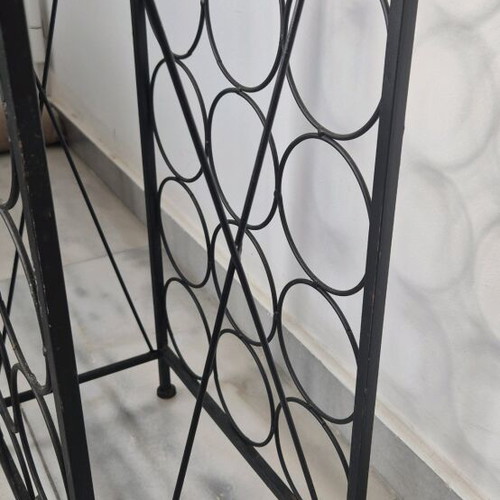 Metal wine bottle rack 18 slots like new
