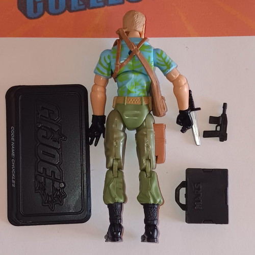 GI Joe Chuckles 2009 Assault on Cobra Island figure like new, complete