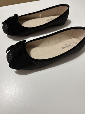 Sirena women's ballerina shoes like new, size 36, black