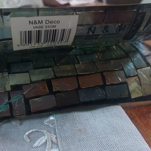Decorative glass set with mosaic tiles like new