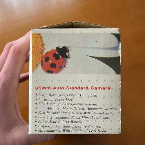 35mm Auto Standard Analog Camera used with flash and case