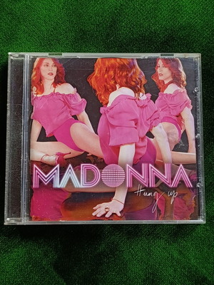 Madonna Hung Up CD single