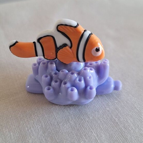 Set of 5 Finding Dory Disney Pixar Kinder Surprise figures like new