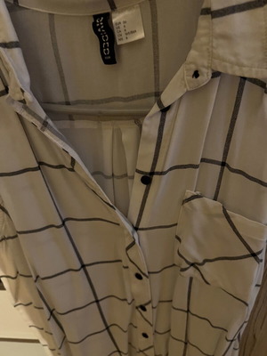 Checked shirt size S like new