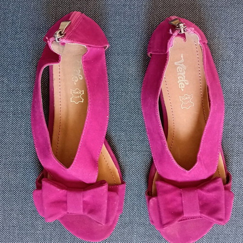 Verde pink fuchsia suede/leather sandals like new size 38