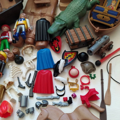Vintage Playmobil Pirate Island SuperSet 4136 and Accessories
